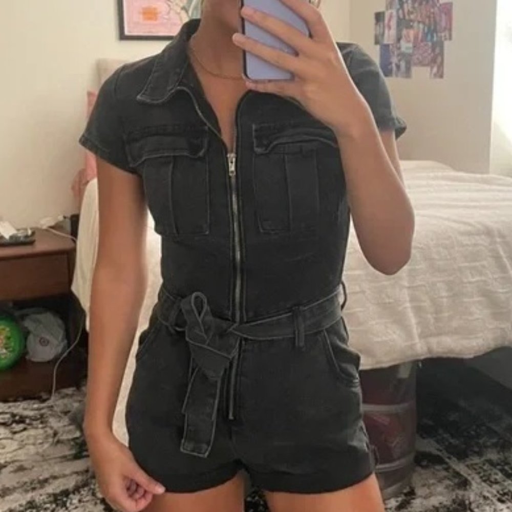 π₯HOT ITEMπ₯ White Fox Boutique Summer Denim Romper in Black Acid - Picture 9 of 12